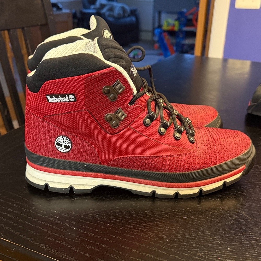 Timberland Sensorflex Ortholite - Red and Black Mesh Trail Boots